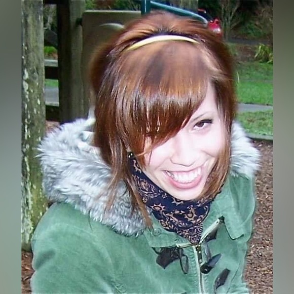 Meet your Posher, Rebecca - Picture 14 of 16